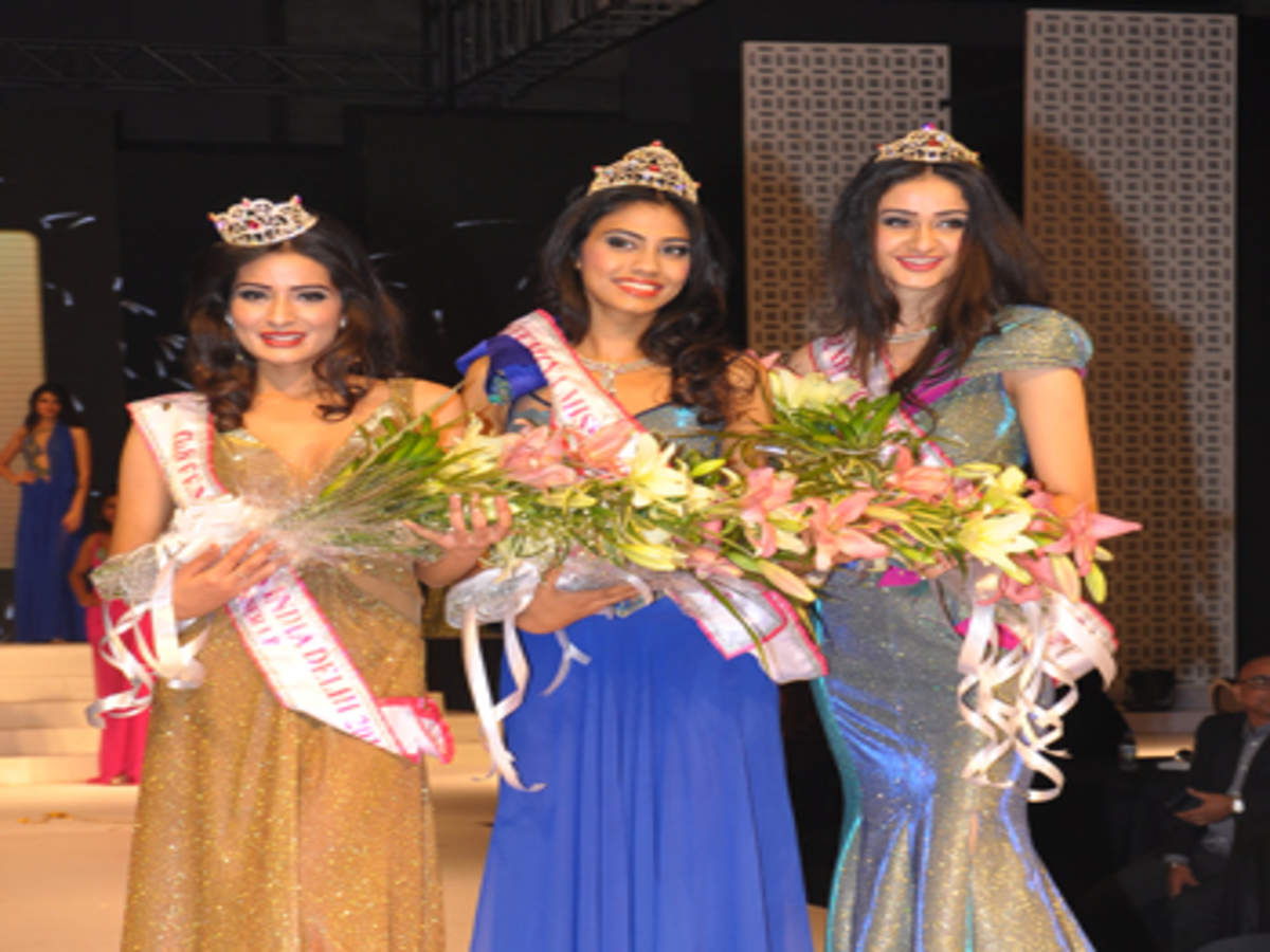 Apeksha Porwal crowned fbb Femina Miss India Delhi 2015