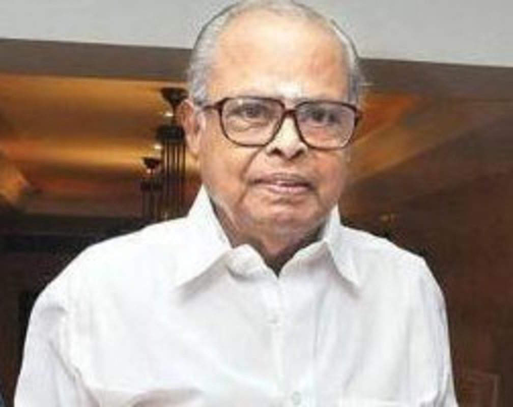 
Veteran filmmaker K Balachander passes away in Chennai
