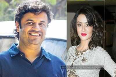 Vikas Bahl has allegedly taken actress Surveen Chawla under his wing