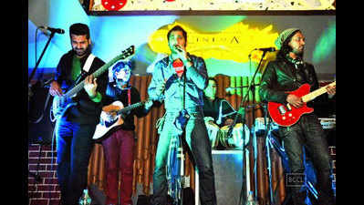 Suryaveer performs at Cinema Restopub’s Christmas bash in Delhi