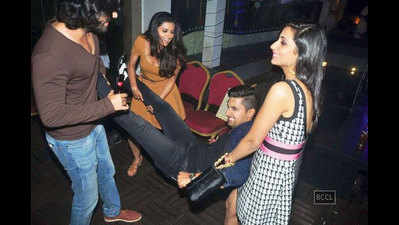 Sargun Mehta hosts surprise birthday bash for Ravi Dubey