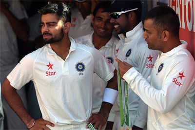 Dhoni keeps mum amid speculation all is not well in Indian dressing room