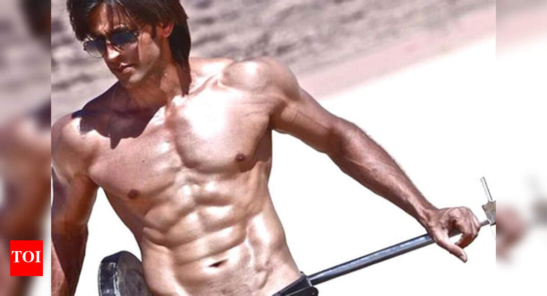 Hrithik Roshan Hrithik Roshan S Diet Hindi Movie News Times Of India times of india