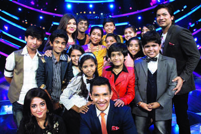Young singers thrilled to meet Asha Bhosle
