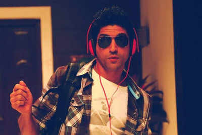 Why did Farhan Akhtar's mom ask him to leave the house?