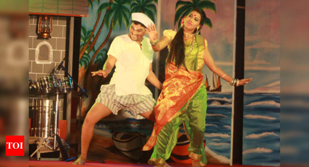 marathi koli dance