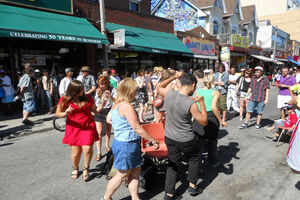 &nbsp;Kensington Market