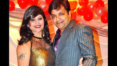 Prateek Kapoor hosts birthday bash for wife Komal in Kanpur
