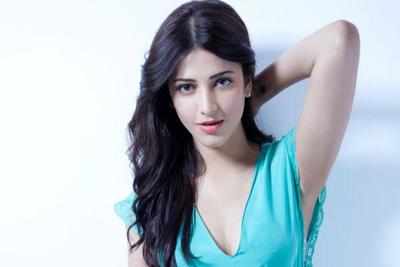 Shruti Hassan has a special gift for her fans on her birthday