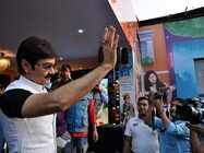 When Prosenjit sang Kader kuler bou at Book Fair