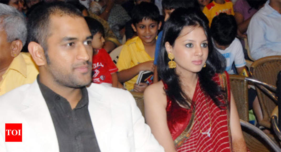 MS Dhoni becomes father of a baby girl | Off the field ... - 1070 x 580 jpeg 70kB