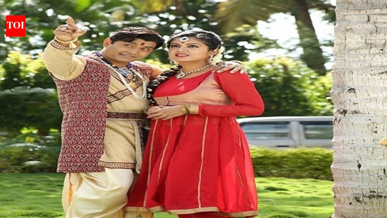 Raja Rajendra Movie Review {3/5}: Critic Review of Raja Rajendra by ...