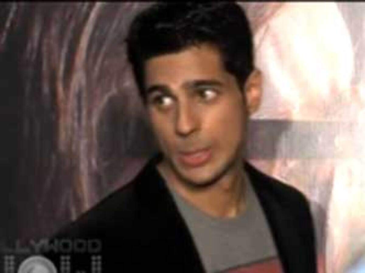 Is siddharth malhotra gay