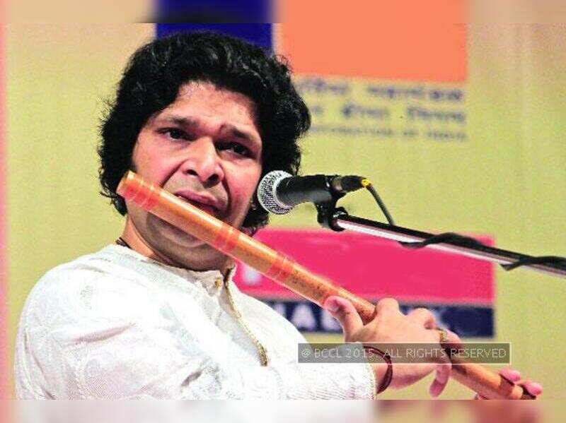 Rakesh Chaurasia's befitting conclusion to the classy Pt CR Cyas memorial music festival