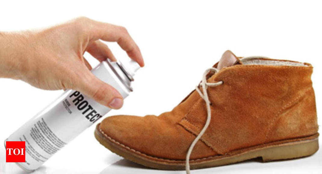 Herstellen Concessie Er is een trend Easy ways to clean suede shoes - Times of India