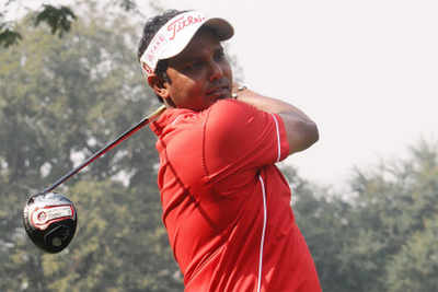 Chowrasia grabs 1-stroke lead at half-way mark of Indian Open