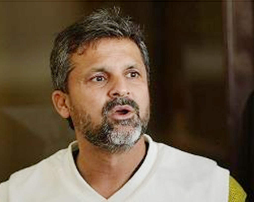 
WC 2015: Moin Khan apologises to Pak fans for casino visit
