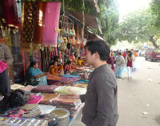 The complete guide to shopping in Delhi