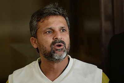 World Cup 2015: Moin Khan escapes angry protesters at airport on his return