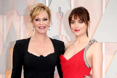 Dakota Johnson begs mother Melanie Griffith to watch '50 Shades of Grey'