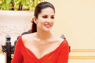 Sonu Nigam’s 90’s hit track adapted for Sunny Leone’s film