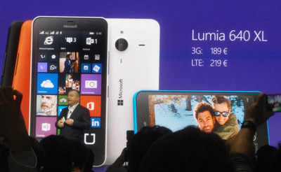 Microsoft unveils Lumia 640, 640 XL smartphones at MWC 2015