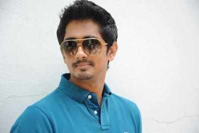 Siddharth completes silver jubilee