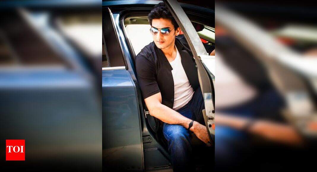 Manish Raisinghani's humble request - Times of India