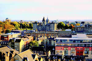 Edinburgh at a glance