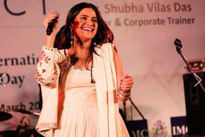 Sona Mohapatra sings for a social cause