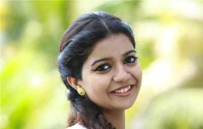 Swathi to sing a kuthu song for Thaman