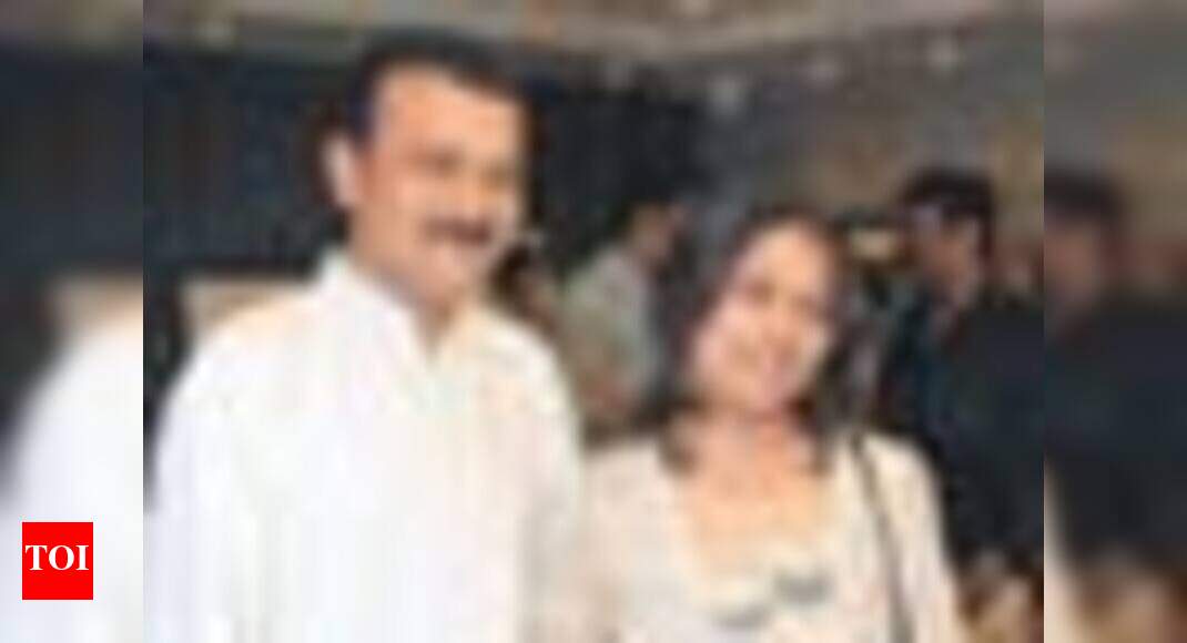 Sandhya K's amazing art exhibition | Events Movie News - Times of India