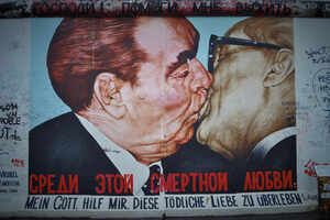 East Side Gallery