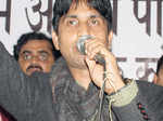 Yogendra, Prashant should quit AAP: Kumar Vishwas