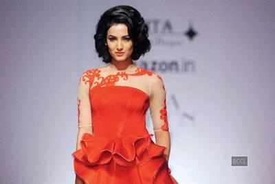Sonal Chauhan turns show stopper for Amazon India Fashion Week in Delhi