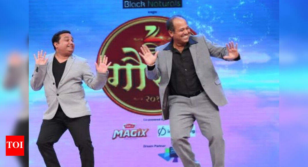 Ravi and Sanjay shook a leg | Marathi Movie News - Times of India