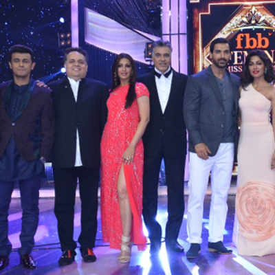 Watch the eclectic finale evening of fbb FMI 2015 today