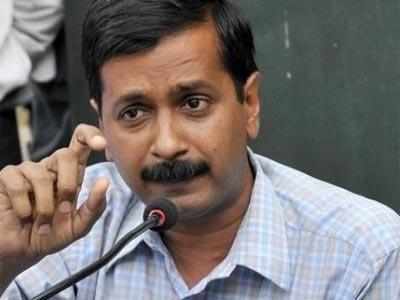 St Stephen's row: Kejriwal attends graduation ceremony