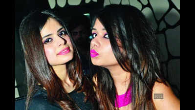 DJs Akshay Sehgal and Silan perform at Club BW in Delhi