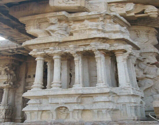 Monolithic Narasimha and Badavi Linga