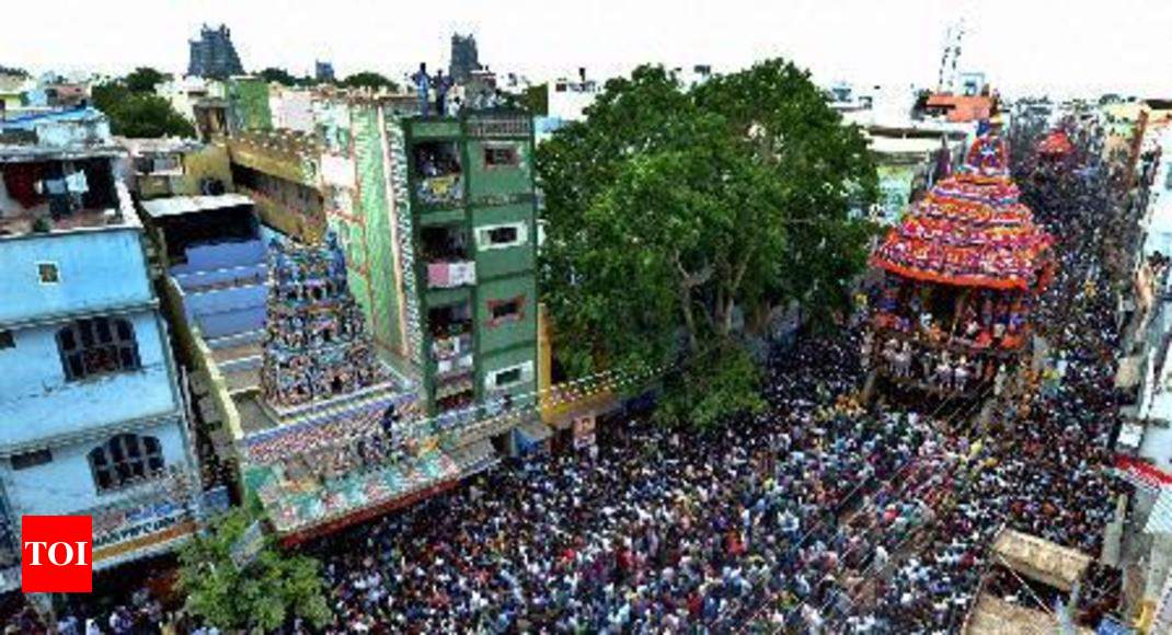 Two lakh devotees participate in Madurai Meenakshi 