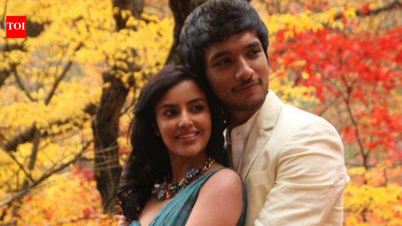 Vai Raja Vai Movie Review {3/5}: Critic Review of Vai Raja Vai by Times ...