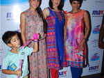 Tara, Mandira @ Kids fashion show