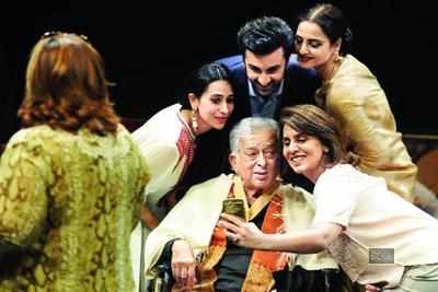 Ranbir Kapoor narrates grand-uncle Shashi Kapoor’s film journey over the decades