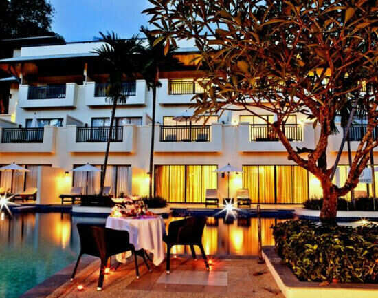 Horizon Karon Beach Resort & Spa