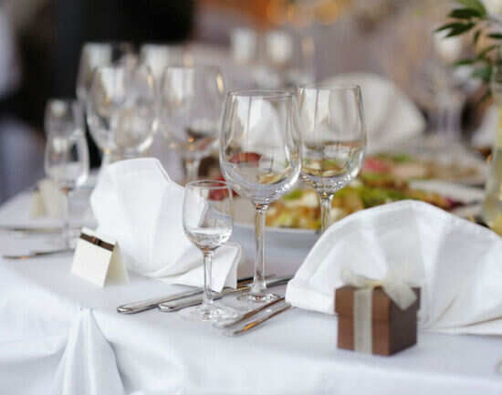 Rae's Restaurant