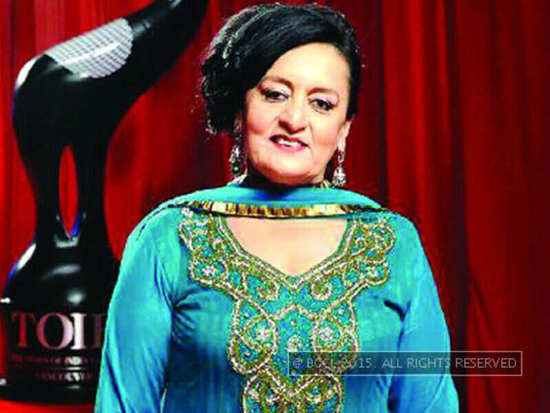 Dolly Ahluwalia Gujarat’s handicrafts have inspired my work Hindi