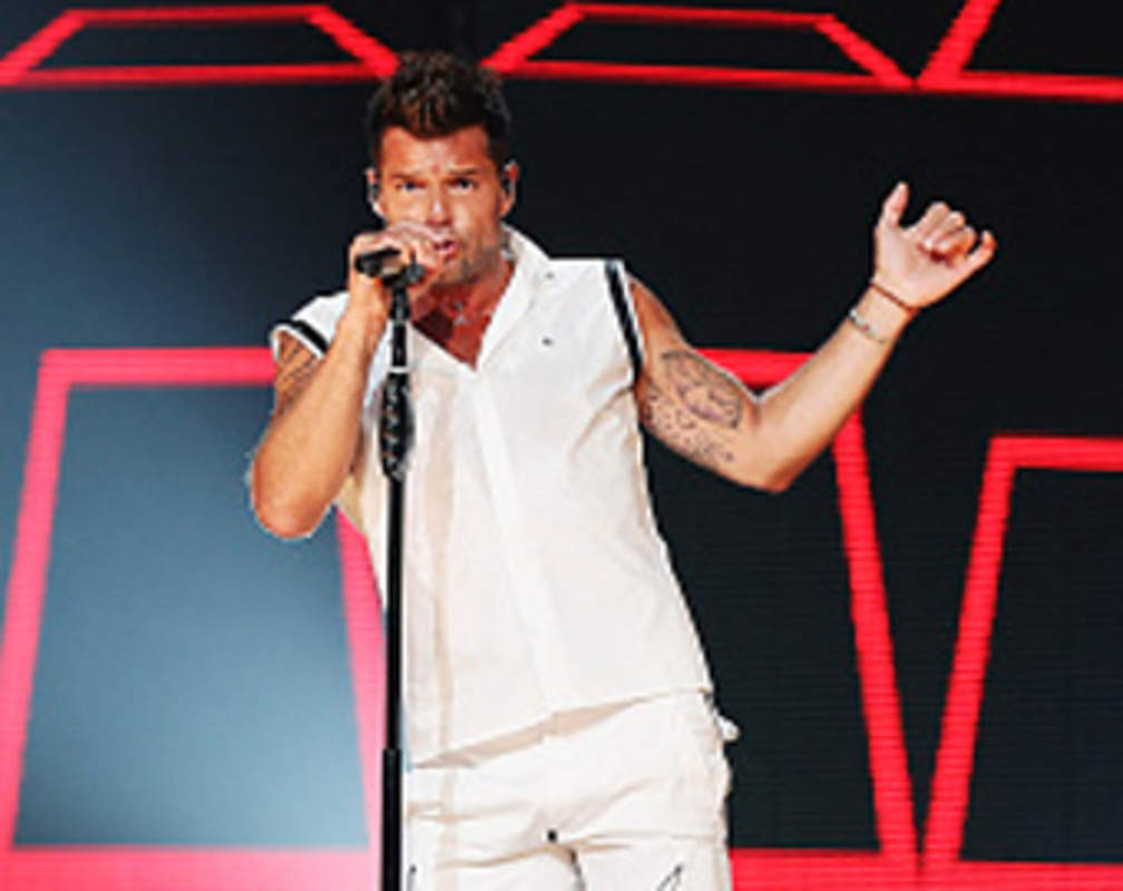 
Ricky Martin dedicates a spirited performance to Nepal earthquake survivors
