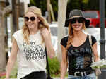 Country-Pop singer Leann Rimes was spotted wearing a t-shirt Photogallery - Times of India