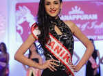 Kanika Kapur also won the Miss Photogenic sub-contest Photogallery - Times of India